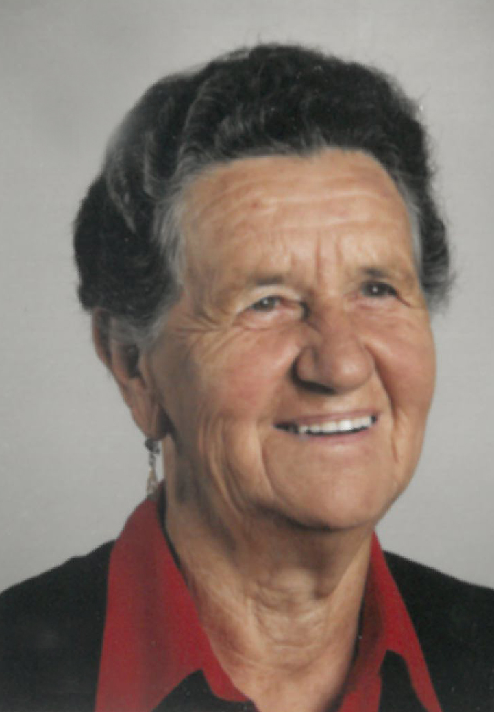 Paula Höll